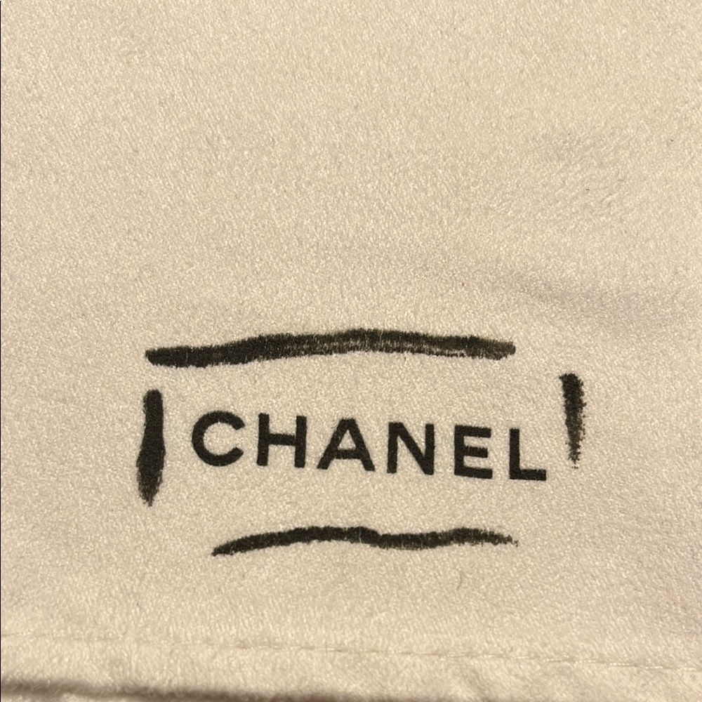CHANEL dust bag